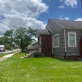 gardening service by B&amp;D lawn care reviewed on November 21, 2025