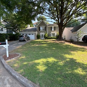 landscaping services by Reil Lawn Company LLC reviewed on August 19, 2025