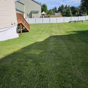 yard care by Texas Lawn Cuts Landscaping reviewed on December 11, 2025