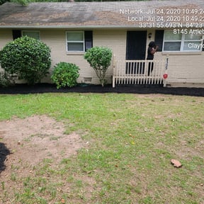 Bush Trimming by Top Notch Lawn Care & Landscaping reviewed on August 15, 2025