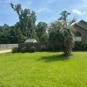 landscape maintenance by Legacy SRD construction reviewed on July 11, 2025