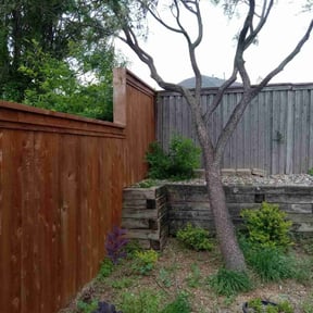 Bush Trimming by Top Notch Lawn & Landscaping, LLC reviewed on August 17, 2025