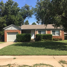 yard maintenance by Red Rose Lawn Care reviewed on November 27, 2025