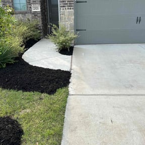 Mulching by Belles Cleaners reviewed on August 18, 2025