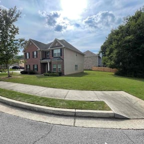 landscaping by PRESSING IN LLC reviewed on August 19, 2025