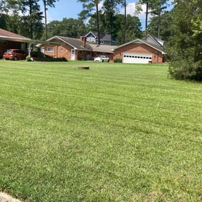 lawn maintenance by Good Guys Lawn and Fence reviewed on May 28, 2024