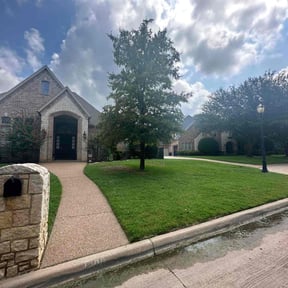 lawn service by (BO)2 Lawncare reviewed on August 20, 2025