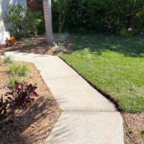 gardening service by Groovy Treasures Lawncare reviewed on August 20, 2025