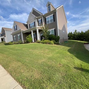 gardening service by Burton Lawn Care reviewed on August 18, 2025