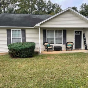 Bush Trimming by AHH Lawn Services reviewed on October 21, 2025