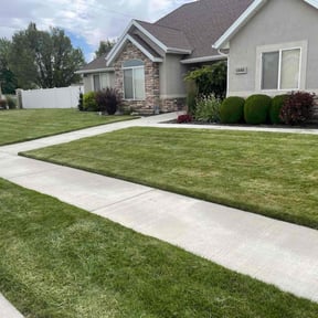 landscaping services by Make Your Lawn Shine reviewed on August 20, 2025