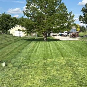 yard service by Martinez Mowing reviewed on August 19, 2025