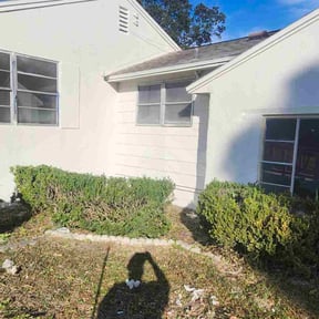 Bush Trimming by Brother&#039;s Landscaping reviewed on November 20, 2025