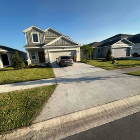 grass maintenance by Texas Green Acres lawn service reviewed on August 17, 2025
