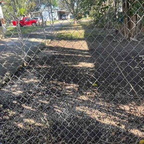 Leaf Removal by Unique landscape reviewed on March 19, 2026