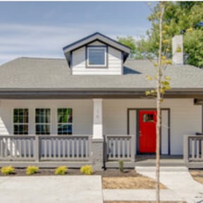 Bush Trimming by P&amp;A PS SERVICES CORPORATION reviewed on August 17, 2025