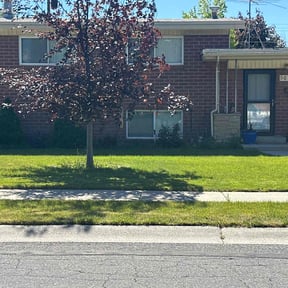 landscaping by Yard Care reviewed on August 16, 2025