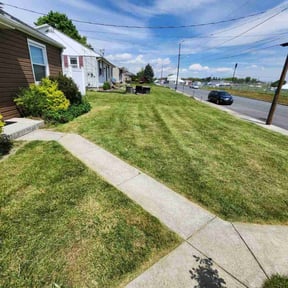 grass cutting by JD Inc. reviewed on April 21, 2024