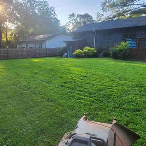 residential landscaping by Edwards Lawn and Landscaping Service reviewed on August 19, 2025