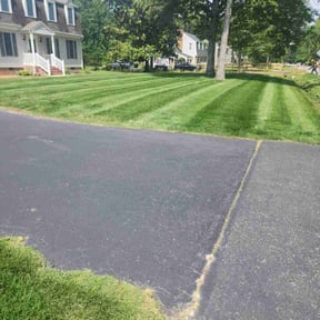 yard service by Garden Lawn Care reviewed on August 16, 2025