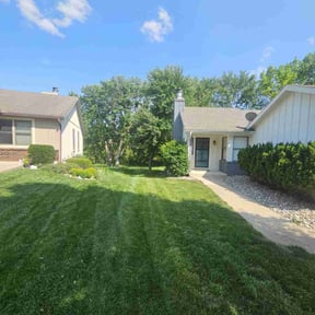 turf maintenance by Gr8 Vyne Mowing & Lawn Care Co. reviewed on August 17, 2025