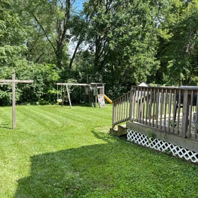 lawn care services by Martin LLC reviewed on June 12, 2025