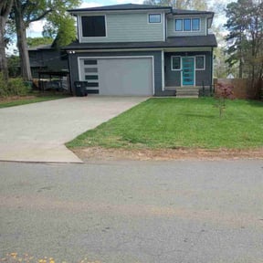 yard work by JB Mowing &amp; Landscaping reviewed on December 25, 2025