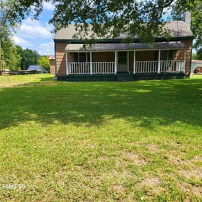 yard service by Lincoln Landscape reviewed on August 15, 2025