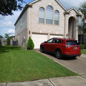 gardening service by Vaske Lawn Care reviewed on August 21, 2025