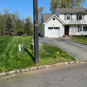 turf care by Hampton's Landscaping LLC reviewed on December 5, 2023