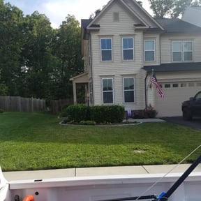 grass cutting by Ray Ramon reviewed on April 12, 2024
