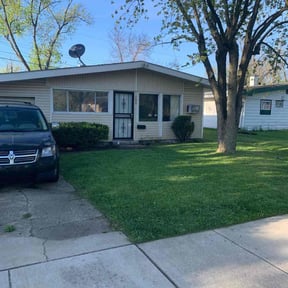 landscaping services by K's Lawn Care reviewed on August 21, 2025