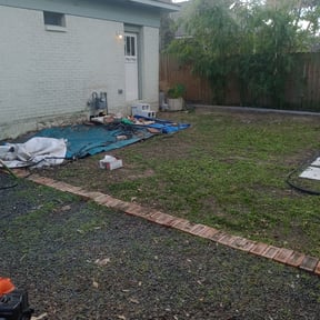 Leaf Removal by Sky Lawns reviewed on December 6, 2024