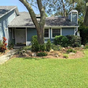yard work by Visionary Mowing LLC reviewed on August 19, 2025