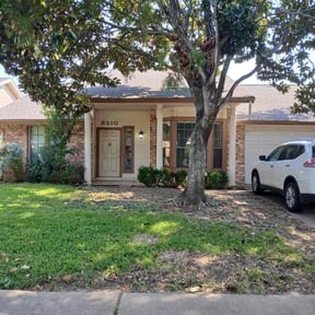 yard maintenance by Heavens Landscape and Design reviewed on August 14, 2025