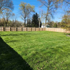 lawn service by Phillips4seasons reviewed on May 1, 2024