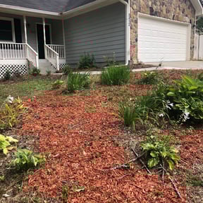 Flower Bed Weeding by L and M Landscapping reviewed on August 19, 2025