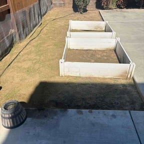 Flower Bed Weeding by Verns Lawncare LLC reviewed on February 27, 2026