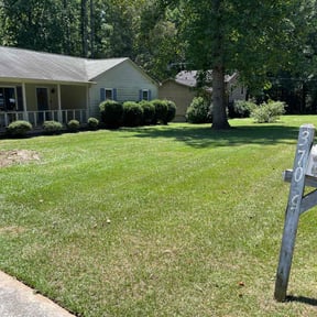 yard care by Klein lawn care reviewed on August 16, 2025