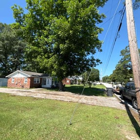 landscaping services by Burtons lawn care reviewed on August 18, 2025