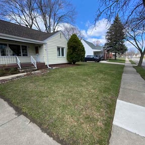 Leaf Removal by EV Great Valley Landscaping,LLC. reviewed on April 9, 2026