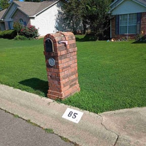 gardening service by Mow Betta Lawns reviewed on August 17, 2025