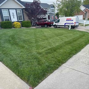 yard service by JL Land Maintenance reviewed on August 19, 2025