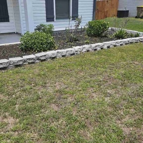 Bush Trimming by JBS inc reviewed on August 20, 2025