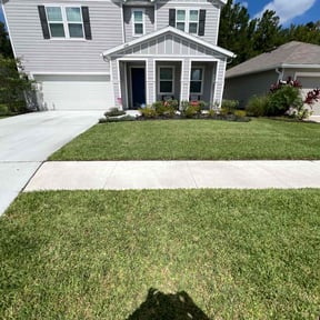 lawn care by Spa gardens landscape reviewed on May 15, 2025