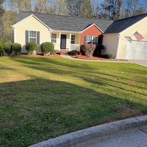 gardening service by FBE SERVICES LLC reviewed on April 24, 2022