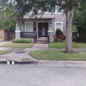 yard service by Complete Care Lawn Service LLC reviewed on August 18, 2025