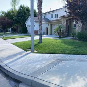 grass cutting by Fierro&#039;s Landscaping maintenance and development reviewed on May 5, 2025