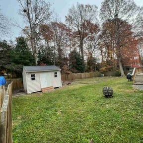 Leaf Removal by Stream Scene Landscaping reviewed on September 15, 2025