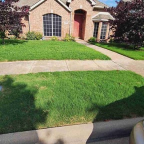 yard maintenance by Hensley Property Management reviewed on August 21, 2025